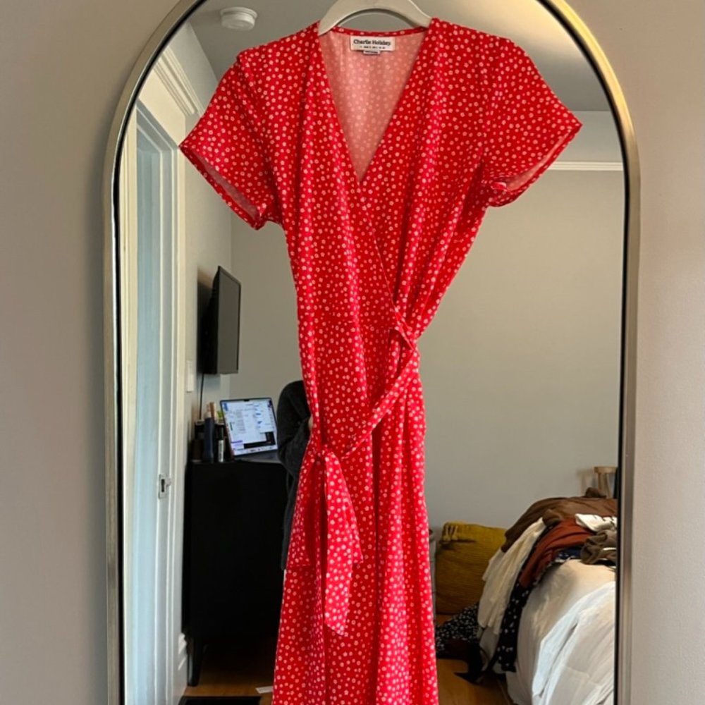 Charlie Holiday Penelope Red Floral Wrap Dress, XS, US 2